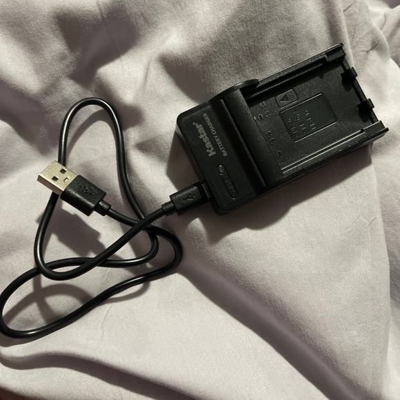 Casio Exilim Ex-Z60 6MP Digital Camera - Picture 5 of 5